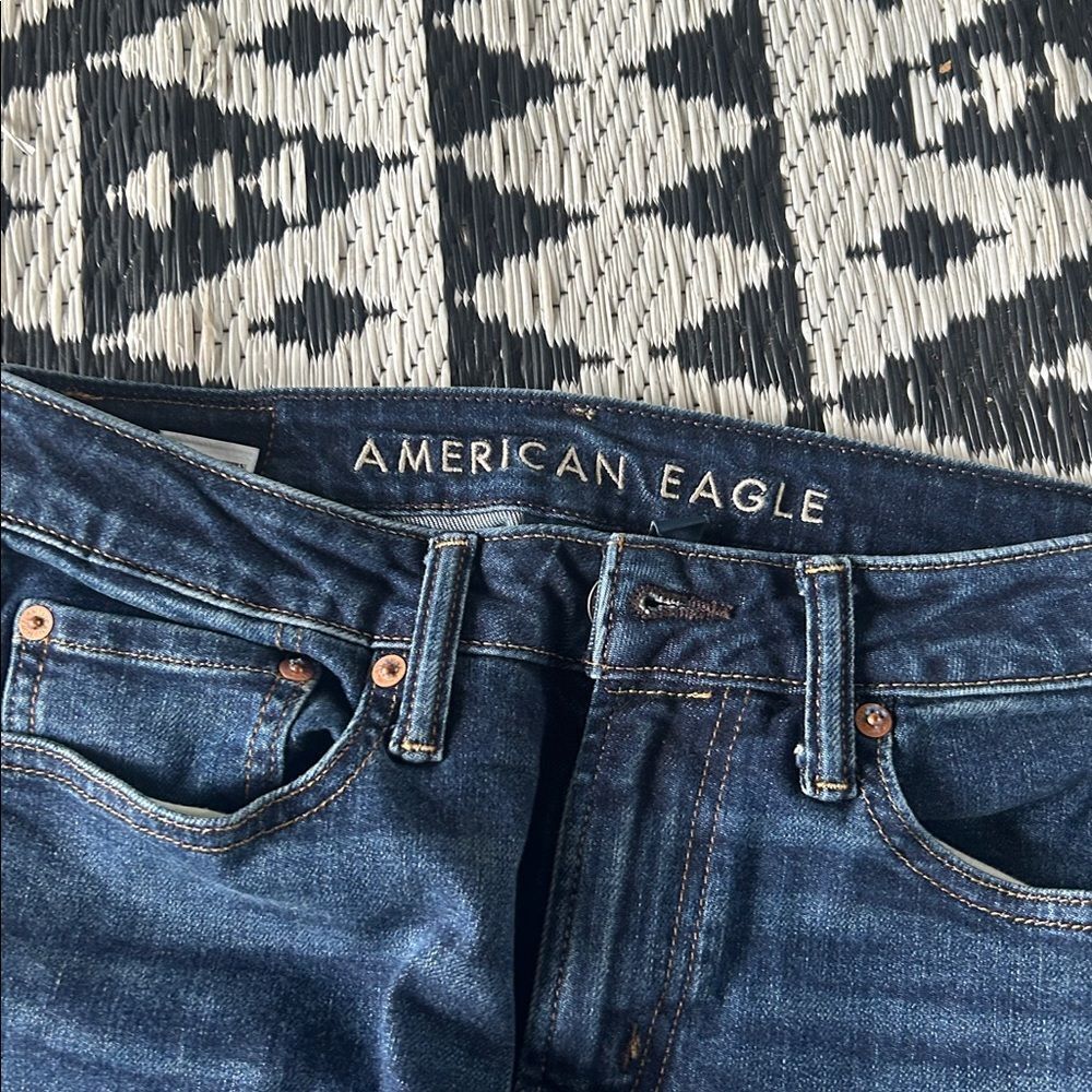 American Eagle Outfitters Dark Blue Jeans - Picture 3 of 7